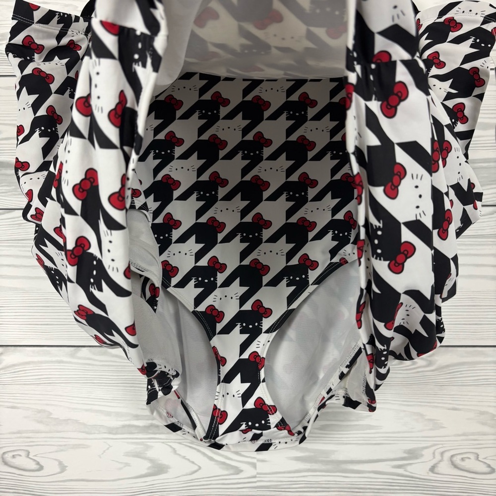 Torrid Hello Kitty High Waist Gingham Ruched Swimsuit Skort Size 5X NWT - Picture 7 of 12